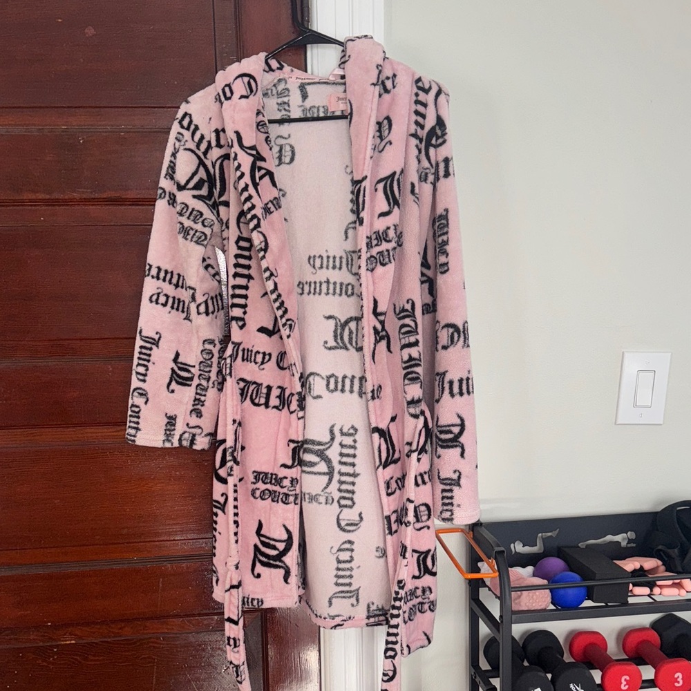 Juicy Couture Hooded Robe